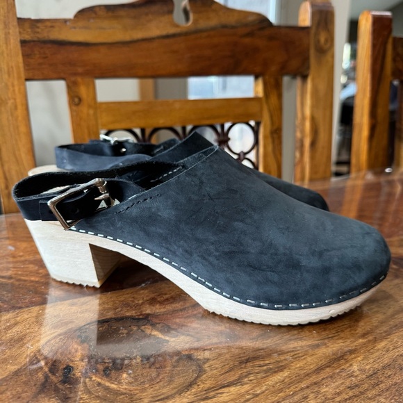 Black Suede Women's Mules with Wooden Heel - Picture 4 of 10